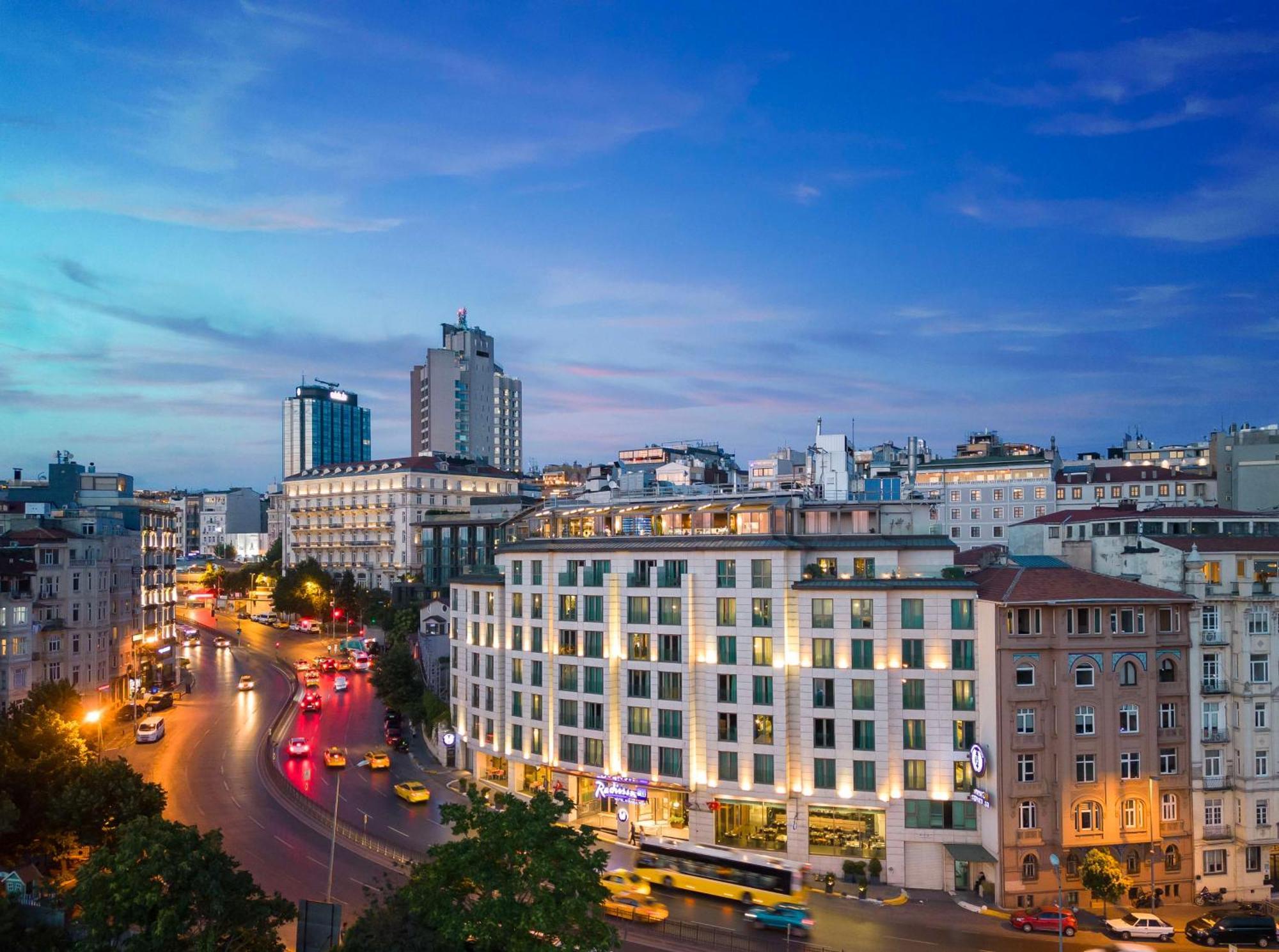 เรดิสัน บลู โฮเต็ล อิสตันบูล เปรา Hotel ภายนอก รูปภาพ Hilton Istanbul Bosphorus