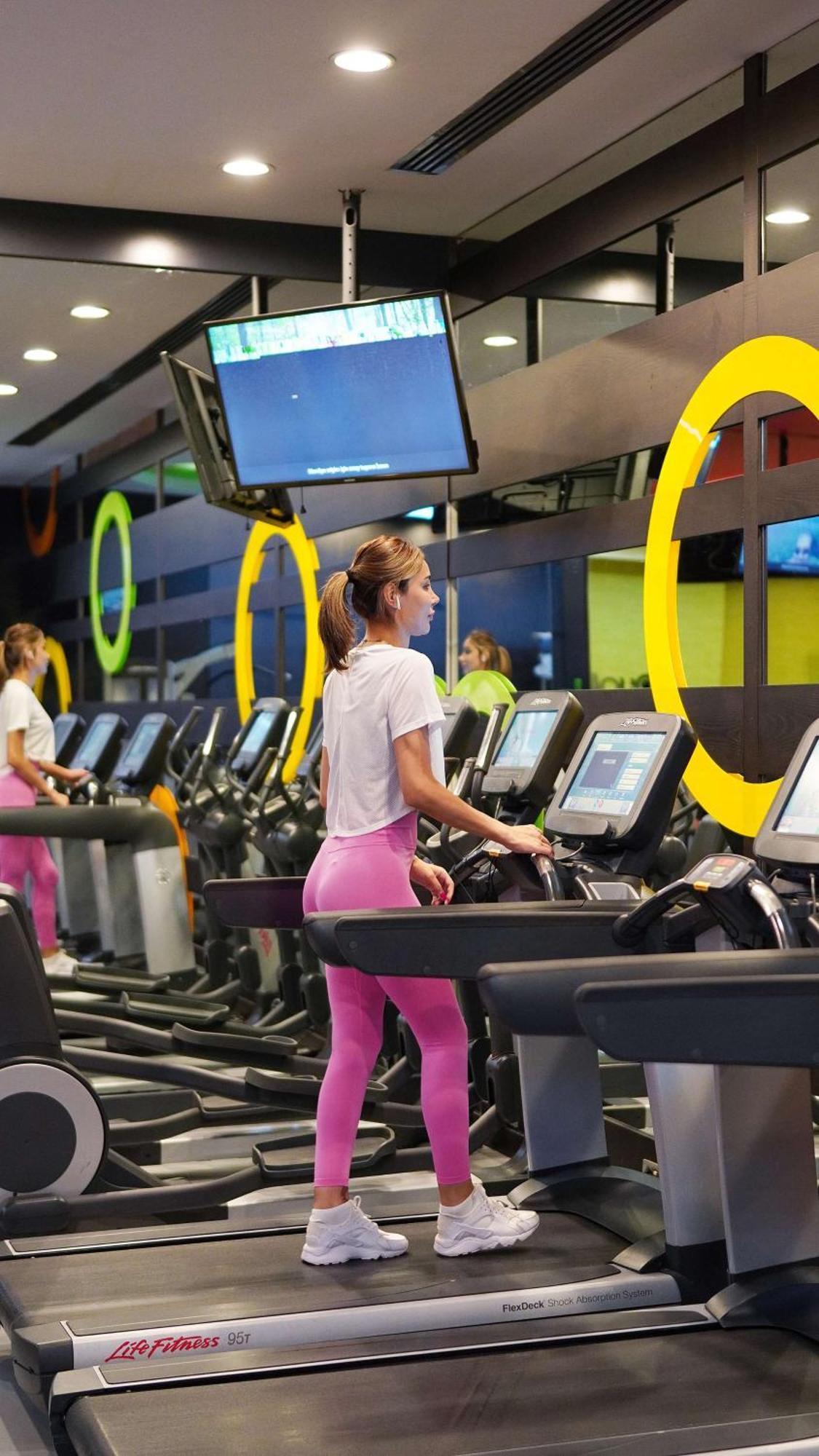 เรดิสัน บลู โฮเต็ล อิสตันบูล เปรา Hotel ภายนอก รูปภาพ Anytime Fitness
